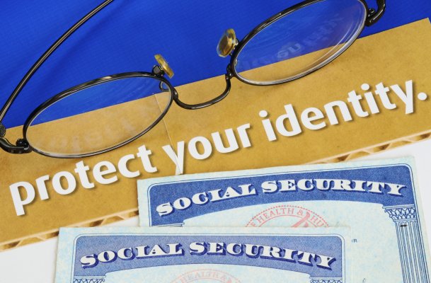 Identity Guard review glasses social security card identity protection